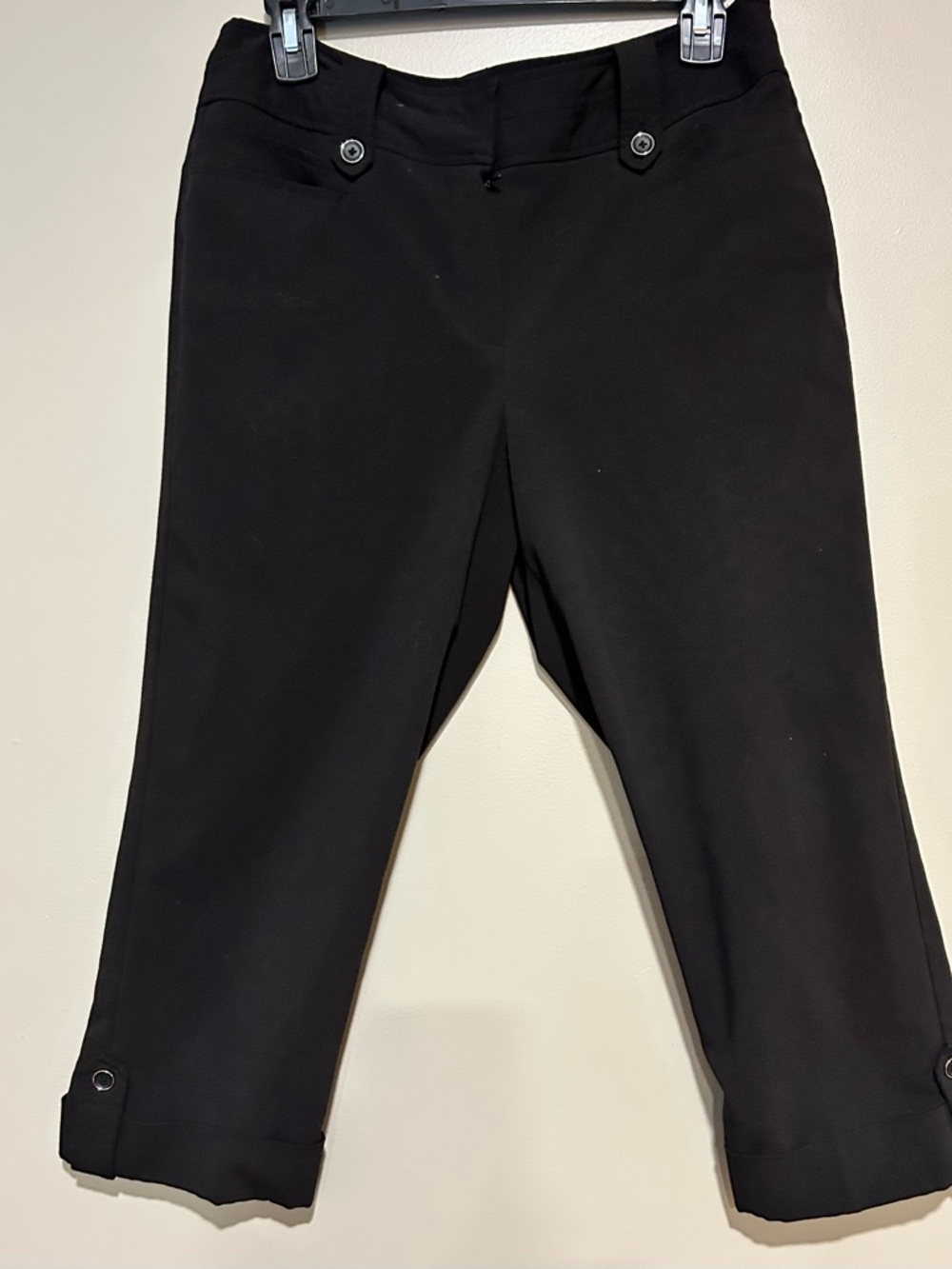 Roz & Ali Black Women's Pants Size 8